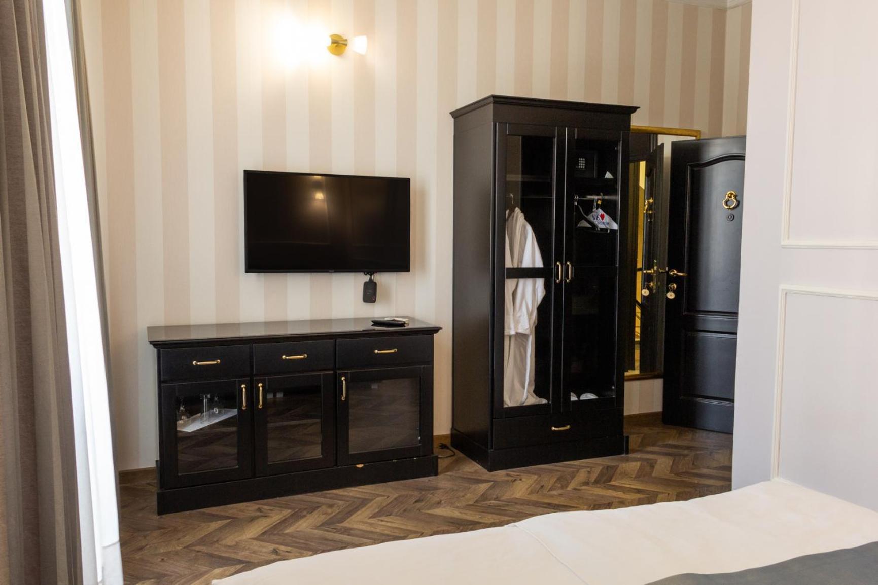 Hotel Balkan Centar Биелина Экстерьер фото